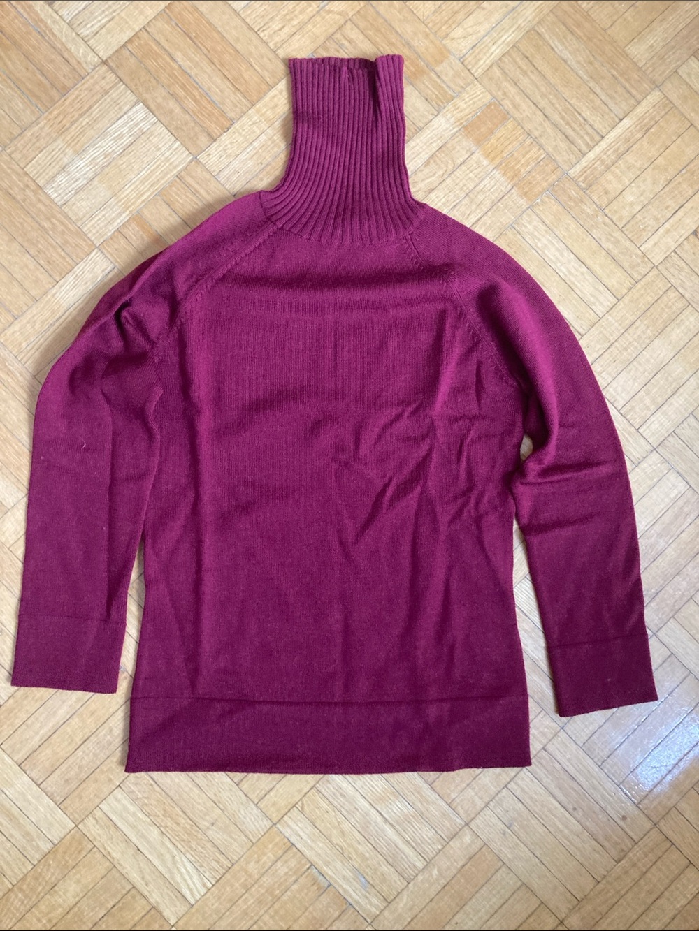 Women's Burgundy Merino Wool Turtleneck Sweater